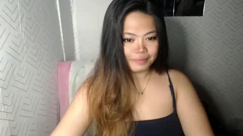 Snapshot of sweetlover_nicole chatting on July 10, 2026, 9:39 pm NICOLE online show from July 10, 2026, 9:39 pm
