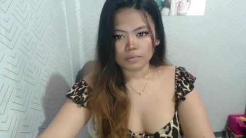 Snapshot of sweetlover_nicole chatting on July 25, 2026, 1:04 am NICOLE online show from July 25, 2026, 1:04 am