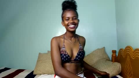 Snapshot of sweetlykaya chatting on June 7, 2026, 12:04 am KAYA online show from June 7, 2026, 12:04 am