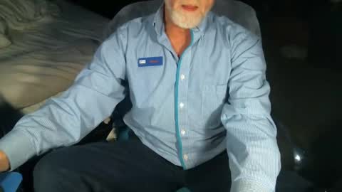 Snapshot of sweetman4a chatting on December 29, 2024, 1:17 pm Michael online show from December 29, 2024, 1:17 pm