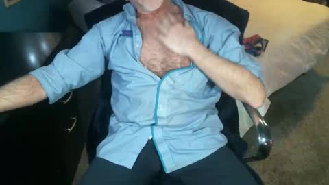 Snapshot of sweetman4a chatting on April 12, 2026, 2:33 pm Michael online show from April 12, 2026, 2:33 pm