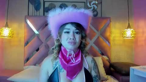 SweetMichel  online show from October 1, 2025, 4:02 pm