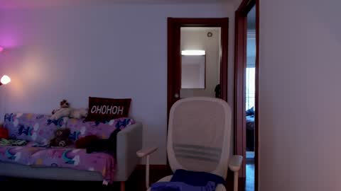 Snapshot of sweetmila1 chatting on March 14, 2026, 12:54 pm Mila online show from March 14, 2026, 12:54 pm