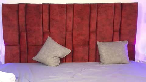 S W E E T  M O R E N A   online show from January 14, 2026, 2:12 pm