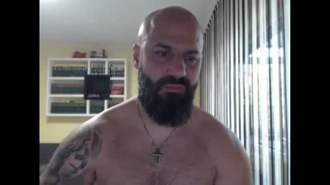 sweetmuscleman online show from July 12, 2026, 9:11 am