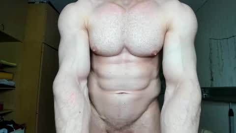 Snapshot of sweetmuscles_boy chatting on February 21, 2025, 4:59 pm Lorenzo online show from February 21, 2025, 4:59 pm