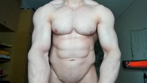 Snapshot of sweetmuscles_boy chatting on February 23, 2025, 7:33 am Lorenzo online show from February 23, 2025, 7:33 am