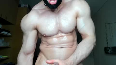 Snapshot of sweetmuscles_boy chatting on March 9, 2025, 7:23 am Lorenzo online show from March 9, 2025, 7:23 am