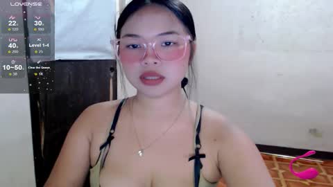Snapshot of sweetnaughty_mallow chatting on January 13, 2026, 11:59 am sweetnaughty_mallow online show from January 13, 2026, 11:59 am