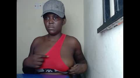 Snapshot of sweetnectarx chatting on February 20, 2025, 7:08 pm sweetnectarx online show from February 20, 2025, 7:08 pm