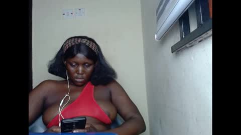 Snapshot of sweetnectarx chatting on February 24, 2025, 1:13 am sweetnectarx online show from February 24, 2025, 1:13 am