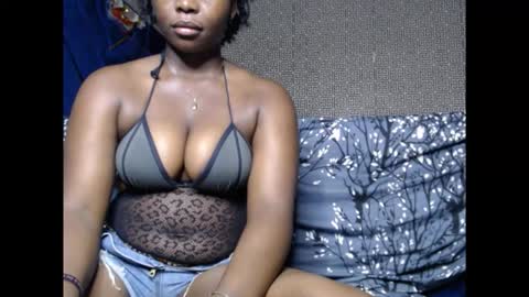 Snapshot of sweetnectarx chatting on September 28, 2025, 8:36 pm sweetnectarx online show from September 28, 2025, 8:36 pm