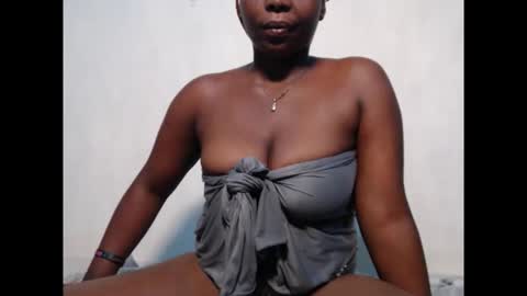 Snapshot of sweetnectarx chatting on December 4, 2025, 8:39 pm sweetnectarx online show from December 4, 2025, 8:39 pm