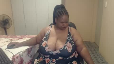 Snapshot of sweetnoziexxx chatting on January 19, 2026, 5:11 am sweetnoziexxx online show from January 19, 2026, 5:11 am