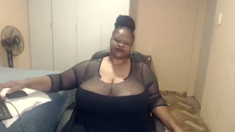 Snapshot of sweetnoziexxx chatting on February 18, 2026, 5:14 am sweetnoziexxx online show from February 18, 2026, 5:14 am