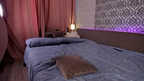 Nastya and Johnny online show from October 3, 2025, 3:14 am