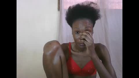 Snapshot of sweetpetite254 chatting on February 2, 2026, 6:23 am ESTHER online show from February 2, 2026, 6:23 am