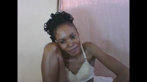 Snapshot of sweetpetite254 chatting on March 26, 2026, 7:25 am ESTHER online show from March 26, 2026, 7:25 am
