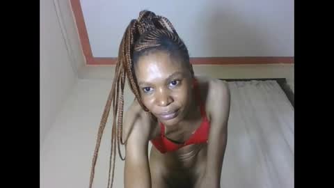 Snapshot of sweetpetite254 chatting on April 19, 2026, 2:05 pm ESTHER online show from April 19, 2026, 2:05 pm