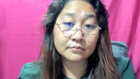 Snapshot of sweetpilipina88 chatting on December 16, 2024, 11:18 pm MIA online show from December 16, 2024, 11:18 pm