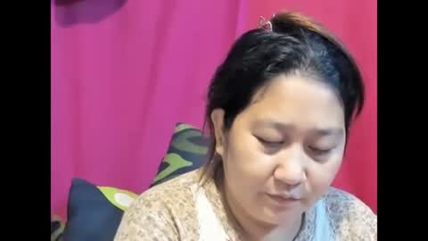 Snapshot of sweetpilipina88 chatting on February 17, 2025, 11:02 am MIA online show from February 17, 2025, 11:02 am