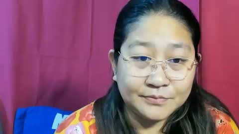Snapshot of sweetpilipina88 chatting on February 26, 2025, 10:09 pm MIA online show from February 26, 2025, 10:09 pm