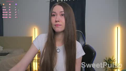 Rose online show from April 6, 2026, 8:21 pm