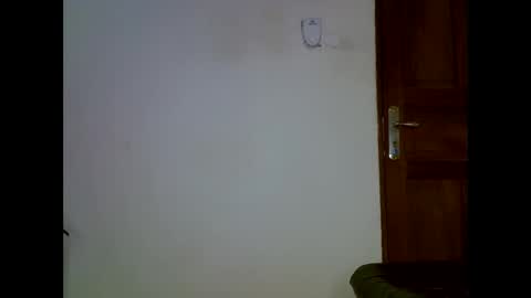 sweetrenne online show from January 22, 2025, 5:05 am