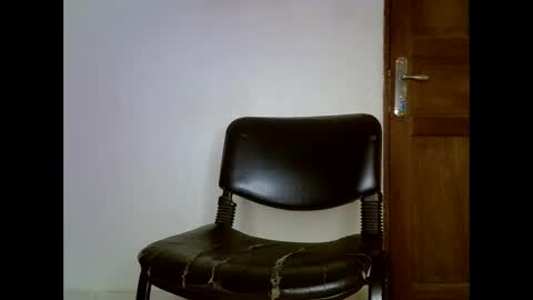 sweetrenne online show from February 13, 2025, 11:37 pm