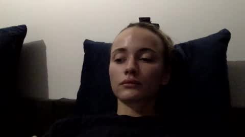 sweetsatalana online show from May 31, 2026, 2:31 am