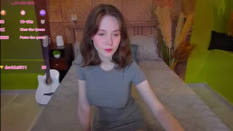 Snapshot of sweetshy_ chatting on September 18, 2025, 1:24 pm Alice online show from September 18, 2025, 1:24 pm