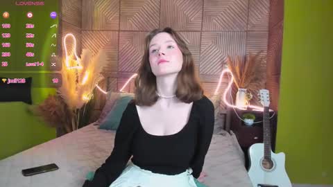 Snapshot of sweetshy_ chatting on September 28, 2025, 1:38 pm Alice online show from September 28, 2025, 1:38 pm