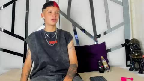 Snapshot of sweetsubmissive_rs chatting on June 19, 2026, 9:07 pm sweetsubmissive rs online show from June 19, 2026, 9:07 pm