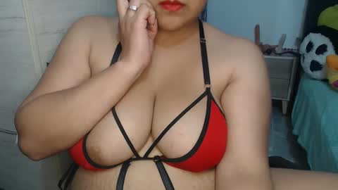 sweett_candy1 online show from November 12, 2025, 2:12 am