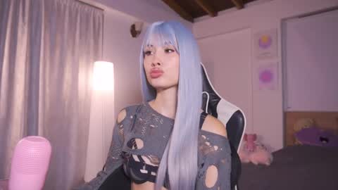 Snapshot of sweett_catt1 chatting on October 2, 2025, 2:29 am Cat independent model online show from October 2, 2025, 2:29 am