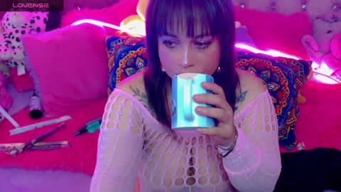 martina online show from February 2, 2025, 1:34 am