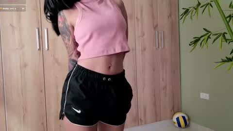    online show from February 27, 2025, 7:58 pm