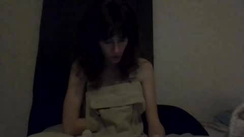 Snapshot of sweettoothtrixie chatting on December 9, 2024, 6:23 am Sweet Tooth Trixie online show from December 9, 2024, 6:23 am