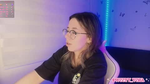 Veronica Independent Model online show from November 6, 2025, 5:30 am