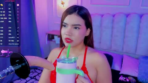 Snapshot of sweetty_emma chatting on July 21, 2026, 1:02 pm Emma online show from July 21, 2026, 1:02 pm
