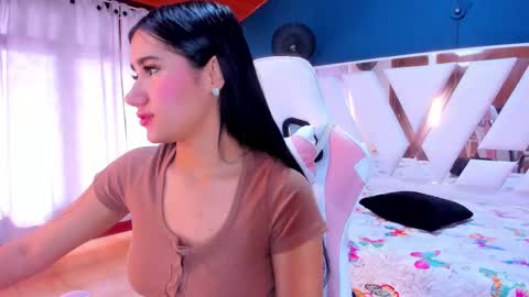 Snapshot of sweettyalondra chatting on March 9, 2025, 1:26 pm ALONDRA online show from March 9, 2025, 1:26 pm