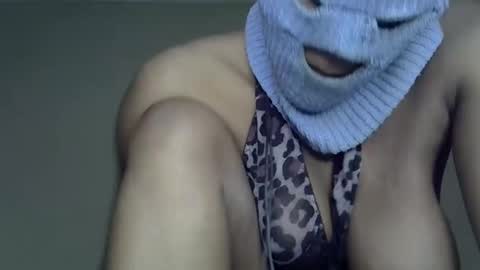 Snapshot of sweetvirgi25 chatting on February 27, 2026, 10:04 am loving soul online show from February 27, 2026, 10:04 am