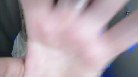 sweetvlada13 online show from May 19, 2026, 5:58 am