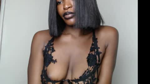 sweetxxboobsx online show from November 21, 2025, 10:25 am