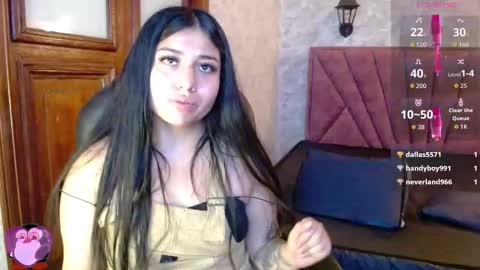 Ashley 3 online show from November 29, 2025, 8:23 pm