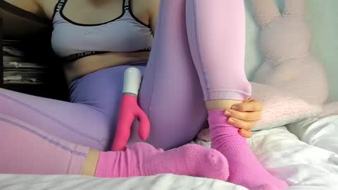 Mia online show from February 18, 2025, 10:58 pm