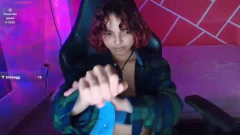 sweety_dreamgirl online show from November 28, 2025, 7:27 pm