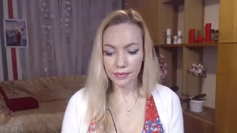 Snapshot of sweety_friend chatting on December 12, 2024, 9:04 pm Sweety friend online show from December 12, 2024, 9:04 pm