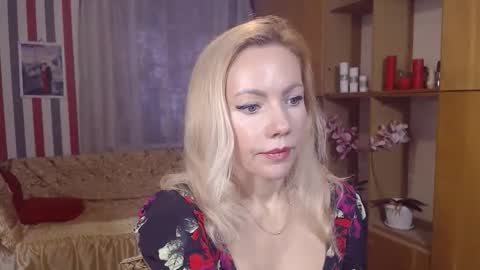 Snapshot of sweety_friend chatting on November 18, 2025, 1:26 pm Sweety friend online show from November 18, 2025, 1:26 pm