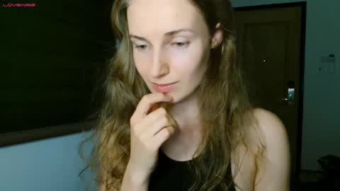 Snapshot of sweety_fruits chatting on February 25, 2025, 5:25 pm sweety_fruits online show from February 25, 2025, 5:25 pm